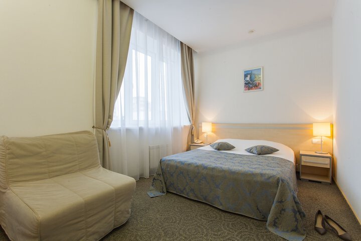 Room 8 of 67