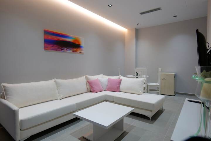 Room 40 of 72