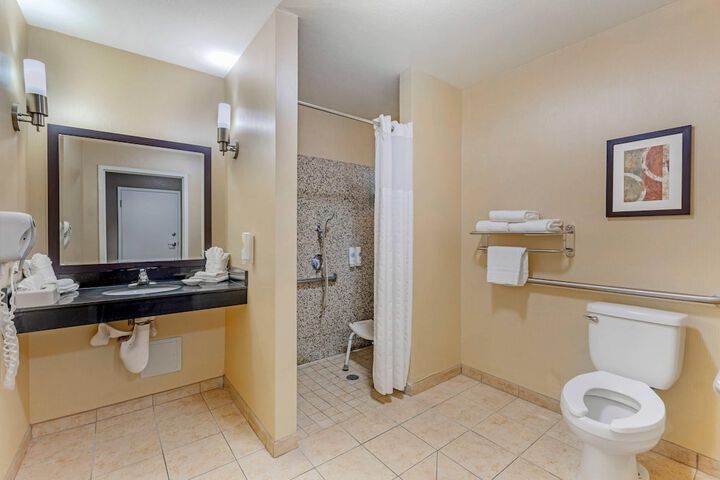 Room 8 of 46
