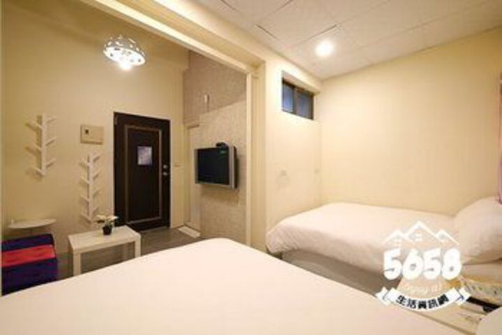 Room 54 of 118