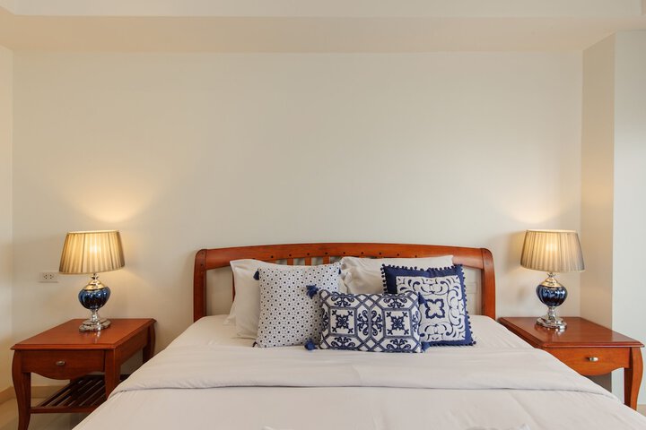 Room 17 of 140