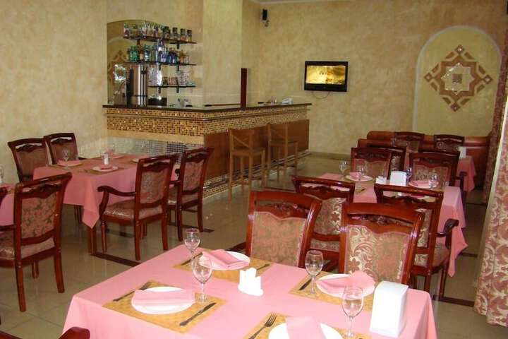 Dining 50 of 59