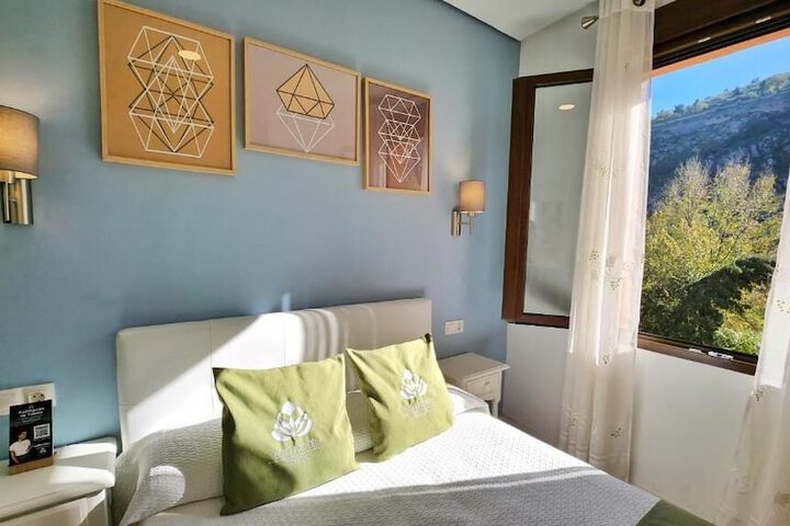 Room 12 of 39