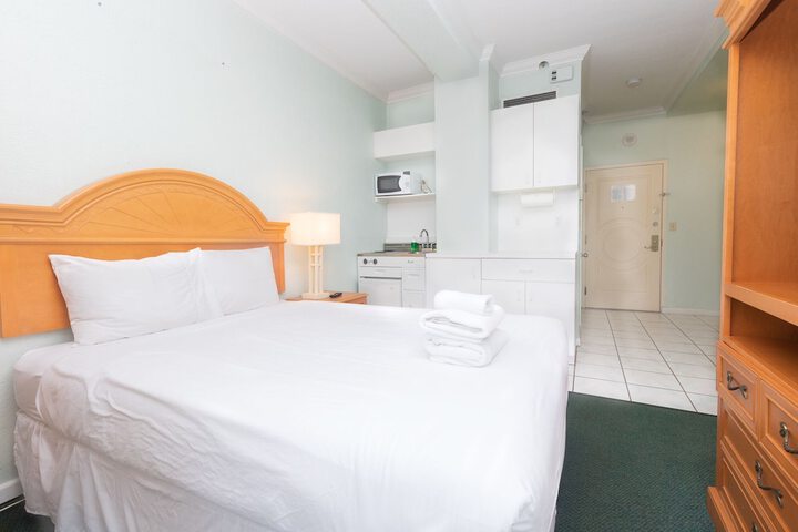 Room 3 of 31
