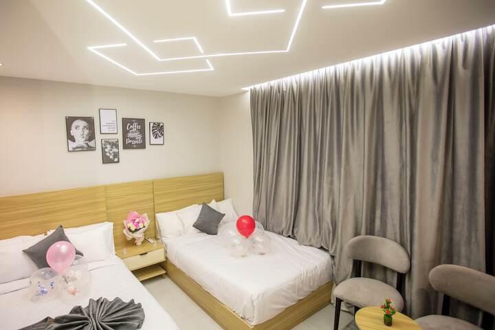 Room 13 of 75