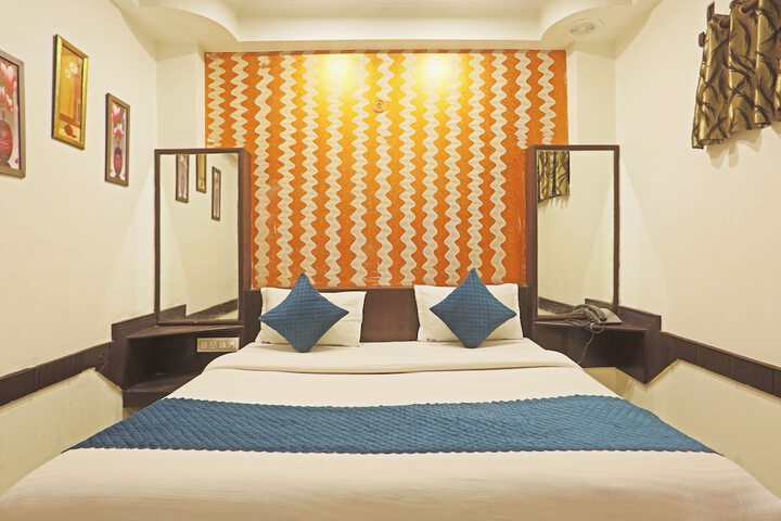 Room 18 of 22