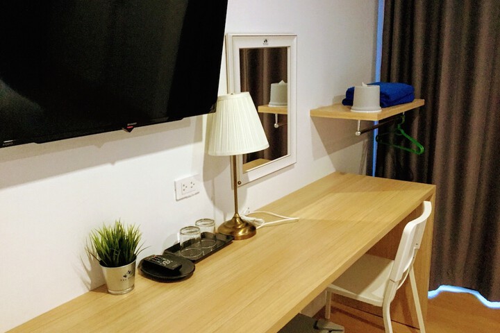 Room 15 of 27