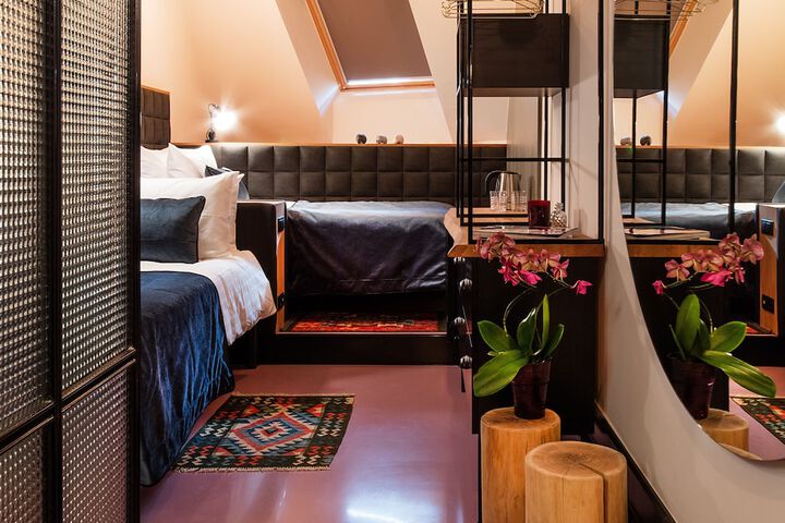 Room 21 of 112