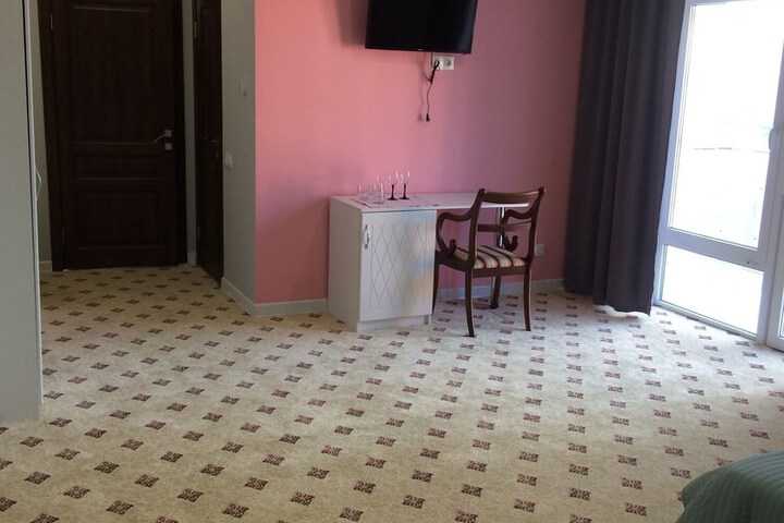 Room 5 of 30