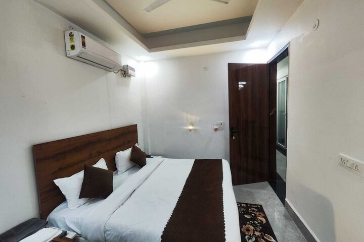 Room 40 of 75