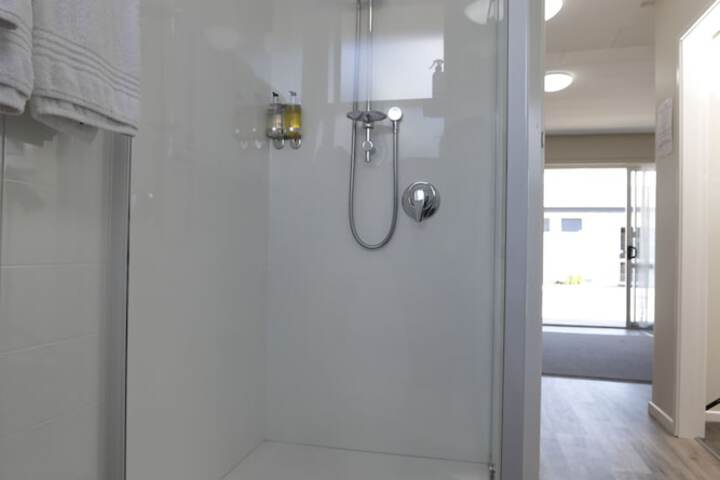 Room 53 of 73