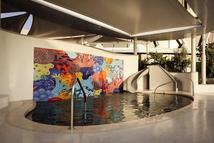 Pool 105 of 208