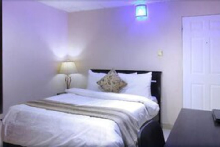 Room 36 of 47