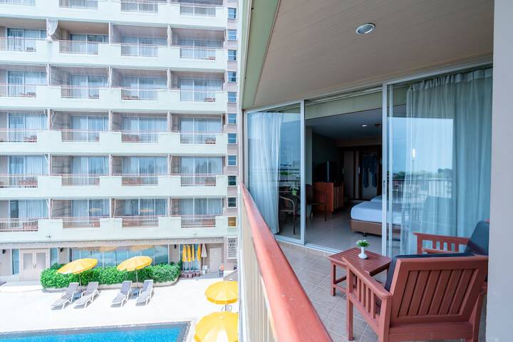 Terrace/Patio 129 of 131