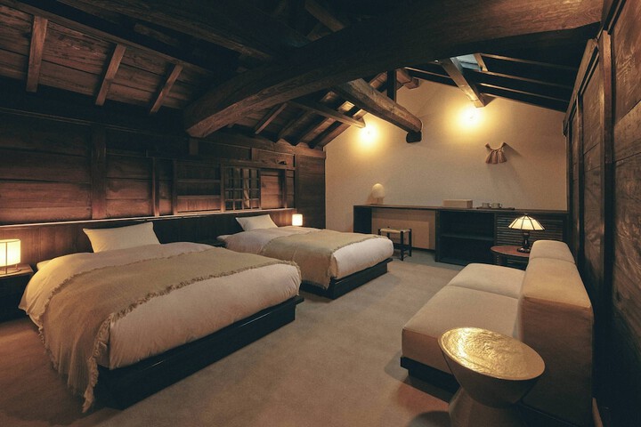 Room 56 of 79