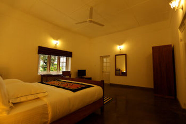 Room 15 of 31