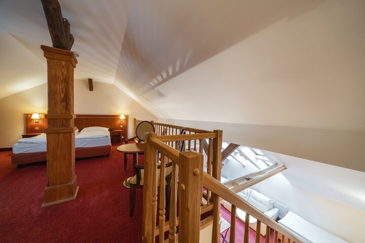 Room 35 of 113