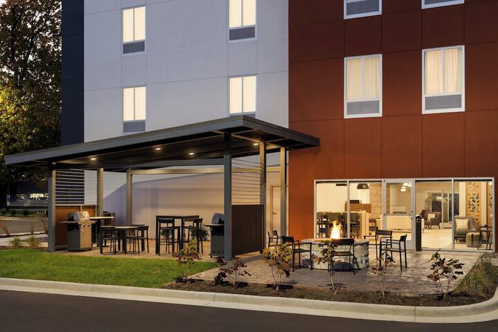 Hotel 19 of 20