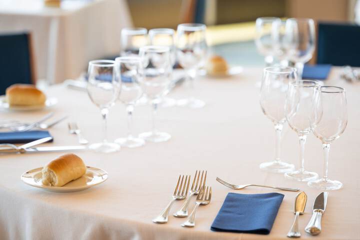Dining 64 of 130