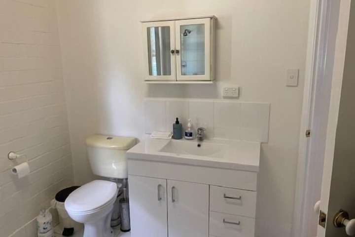 Room 56 of 96
