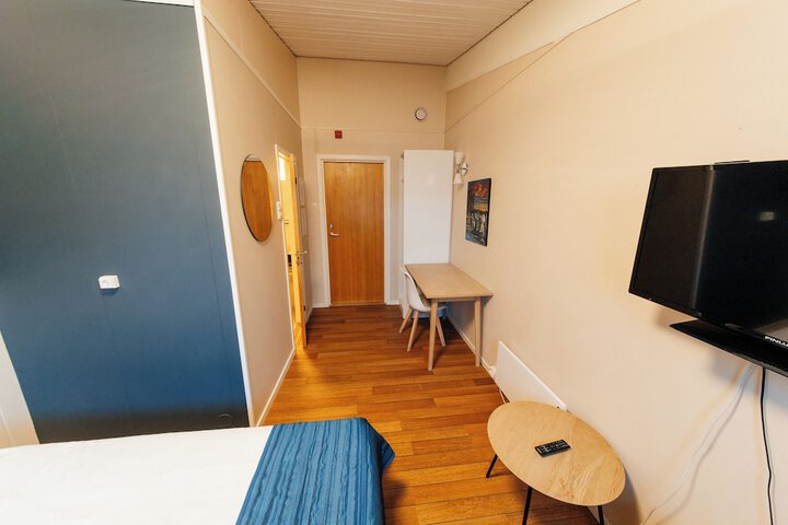 Room 41 of 199
