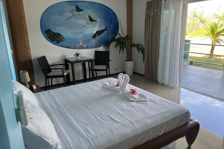 Room 4 of 53