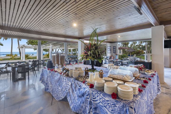 Breakfast/Coffee Service 105 of 179