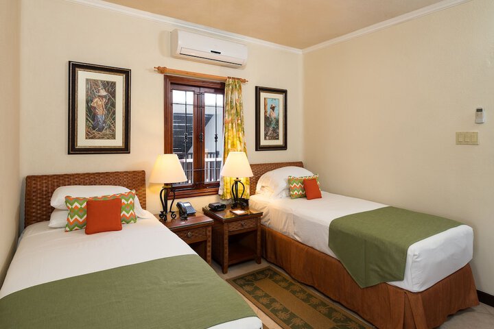 Room 8 of 41