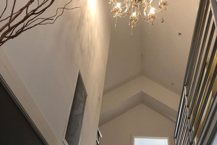 Room 6 of 55