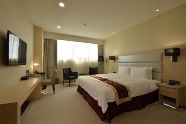 Room 21 of 53