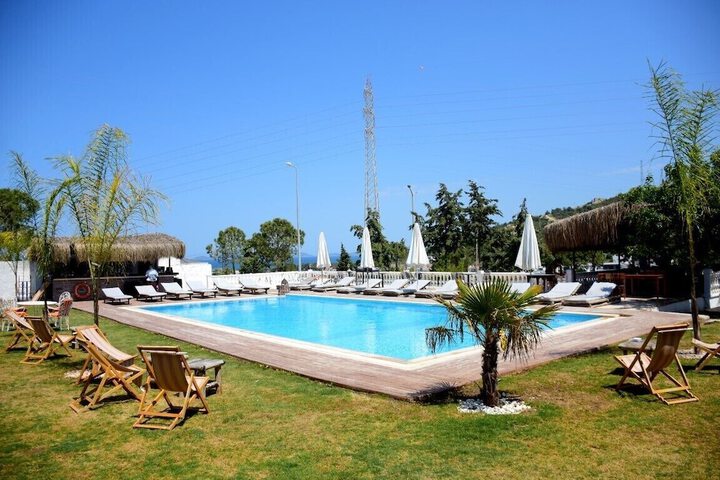 Pool 46 of 68