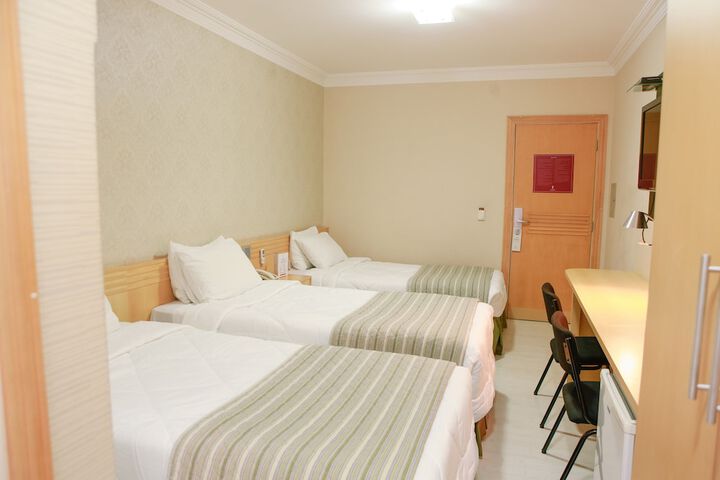 Room 9 of 56