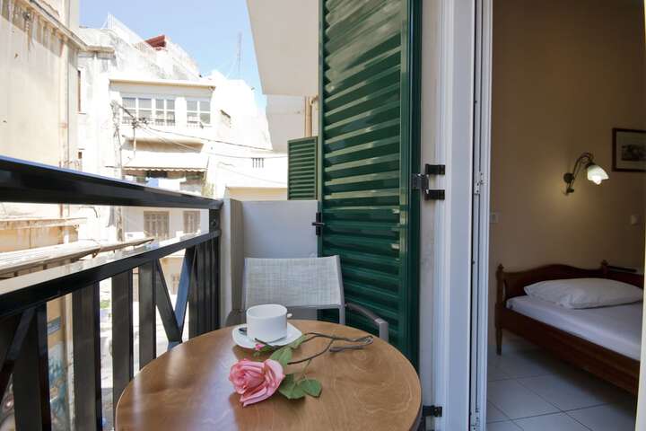Terrace/Patio 21 of 33