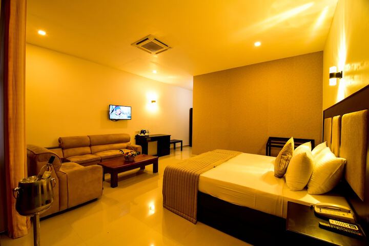 Room 22 of 47