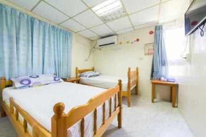 Room 15 of 21
