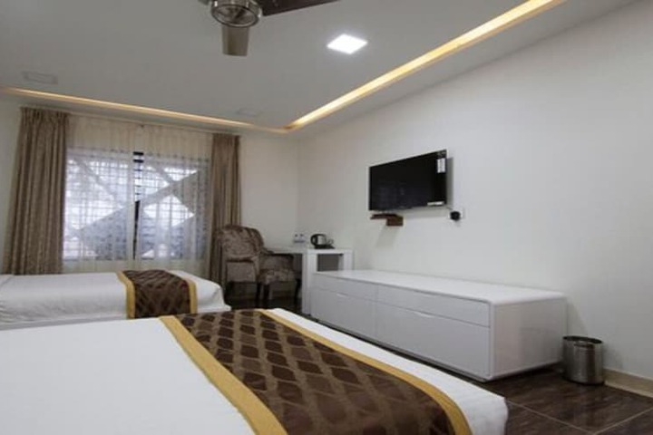 Room 7 of 27