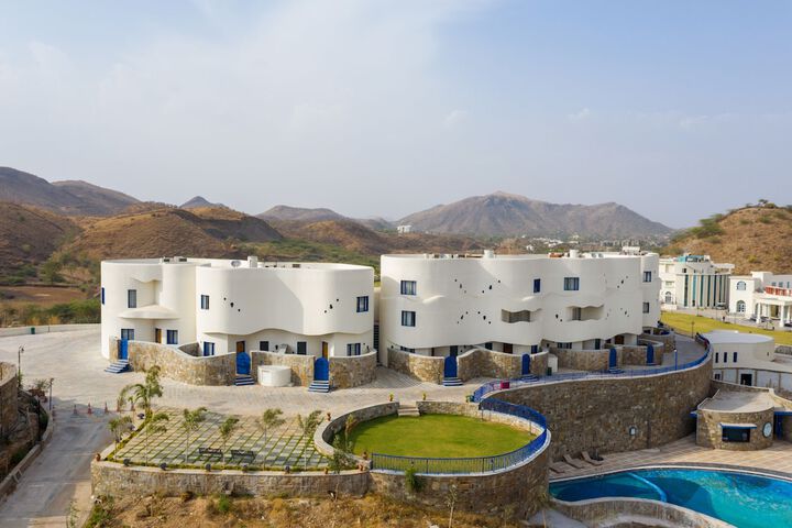 Hotel 132 of 142