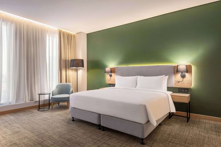 Room 49 of 223