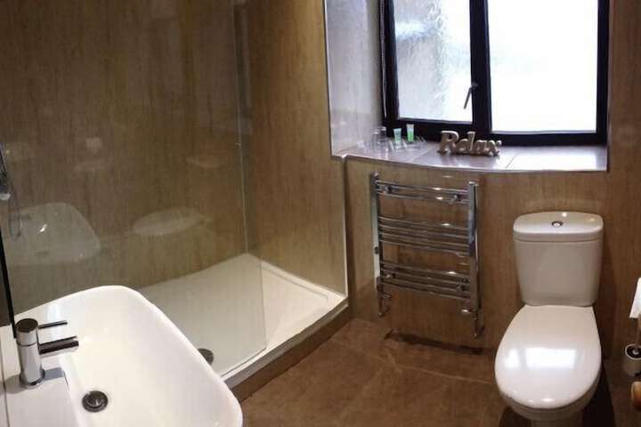 Clean Restrooms
