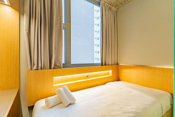 Room 31 of 71