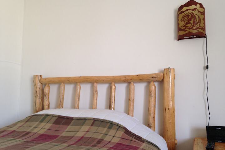 Room 6 of 49