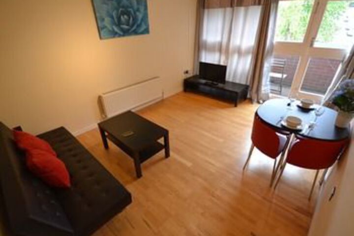 Room 14 of 15