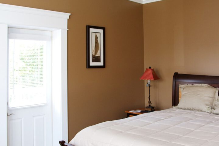 Room 7 of 33