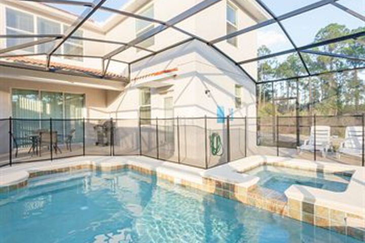 Pool 652 of 687