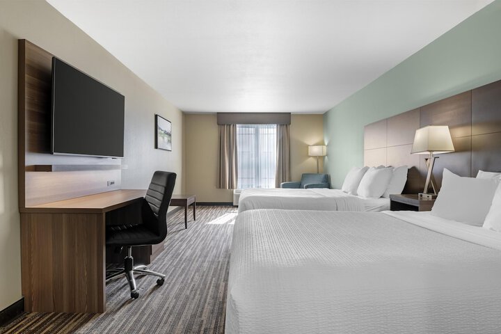 Room 15 of 74