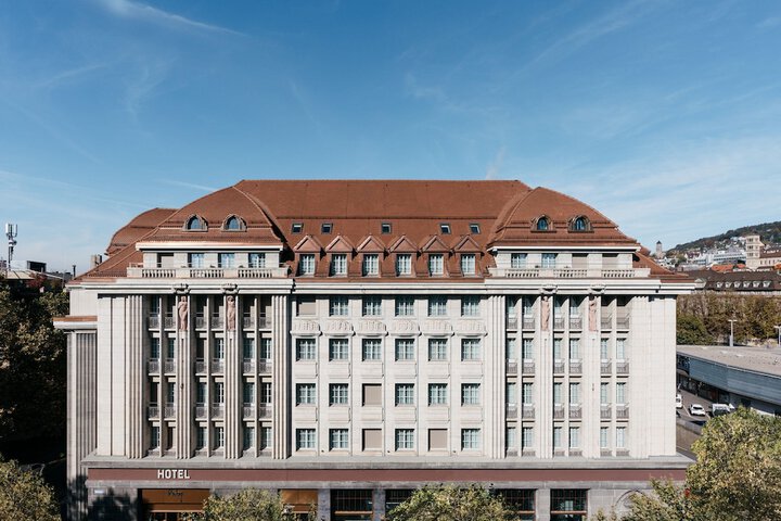Hotel 69 of 77