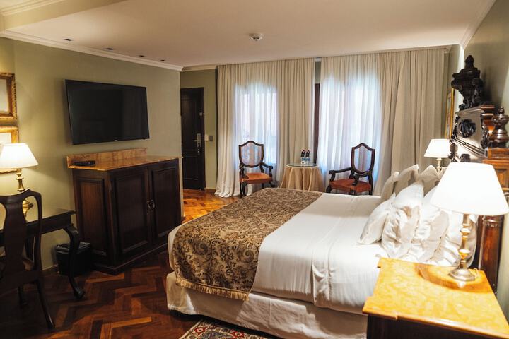 Room 14 of 70