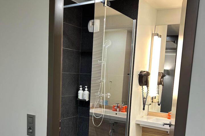 Clean Restrooms