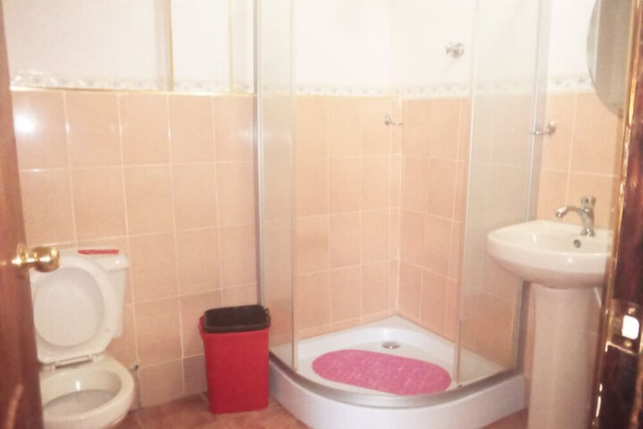 Room 18 of 21