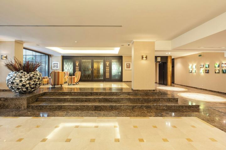Hotel Interior 7 of 122
